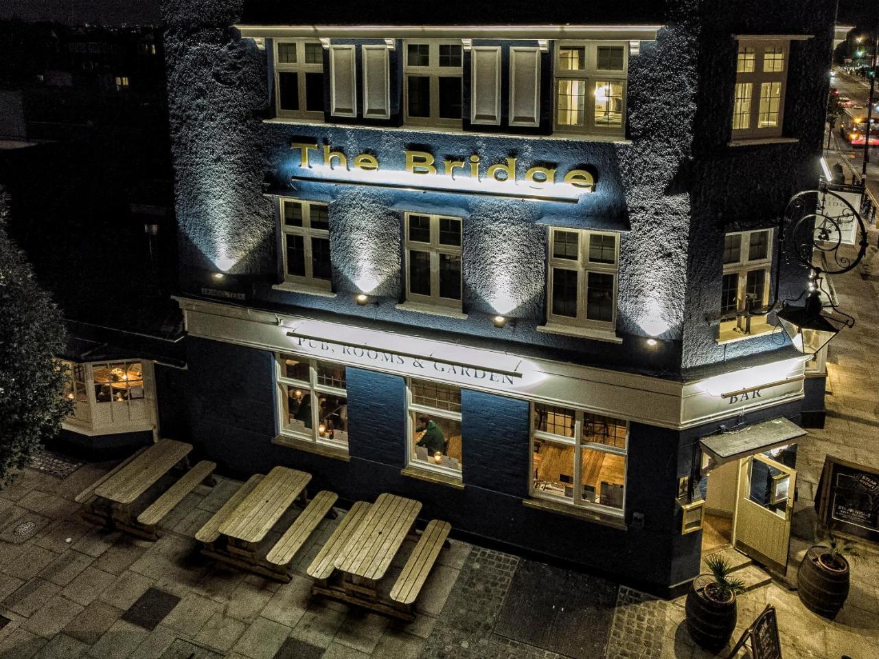 The Bridge Pub & Rooms Лондон Екстериор снимка